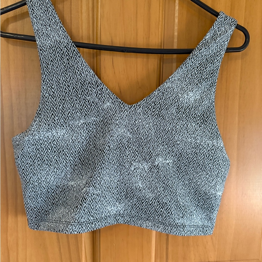 Aerie Black and White Herringbone Crop Top